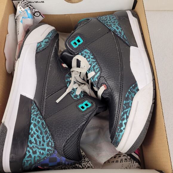 Jordan 3 retro Moto black hyper jade Size 1Y - Picture 1 of 8